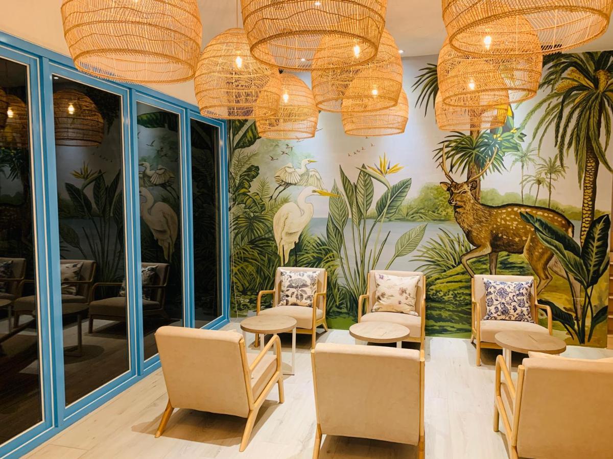 Little Greece Hotel Nanwan Buitenkant foto
